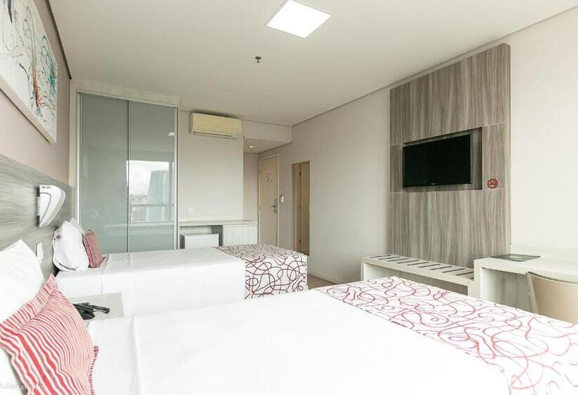 Deluxe Værelse, It Itabira