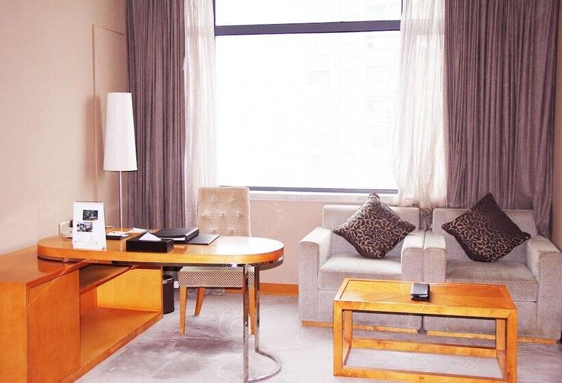 家庭套房, Jinling Grand