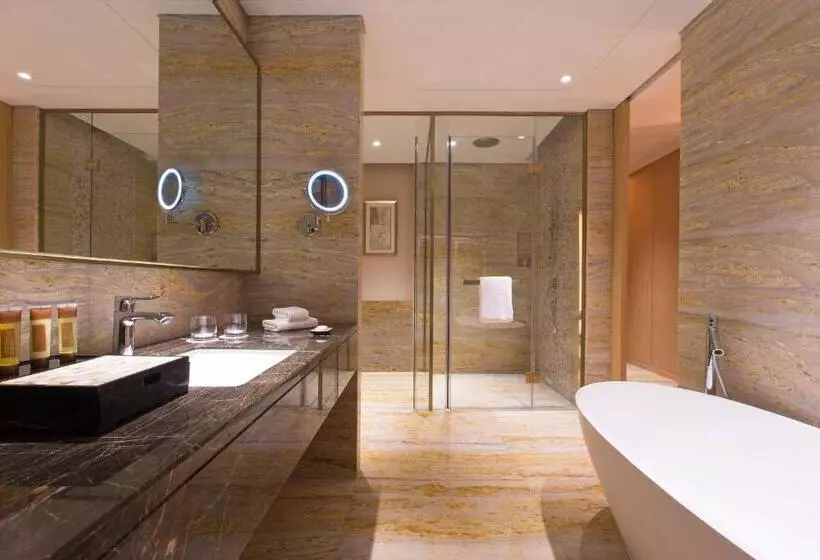 デラックスルーム, Sheraton Zhanjiang