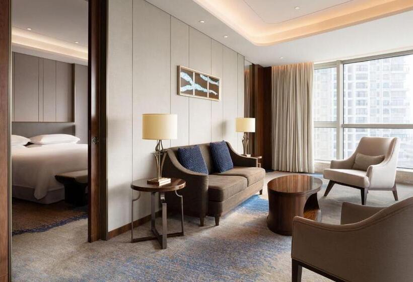 Люкс Повышенной Комфортности, Sheraton Zhanjiang