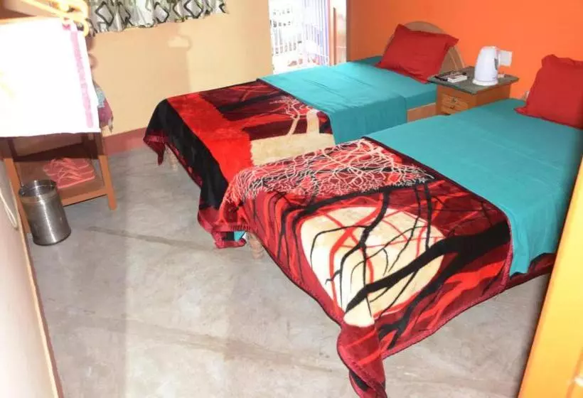 エコノミールーム, Kundanbazar Guest House