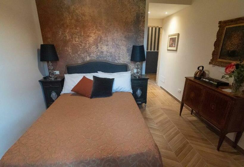 标准间, Casabella 22