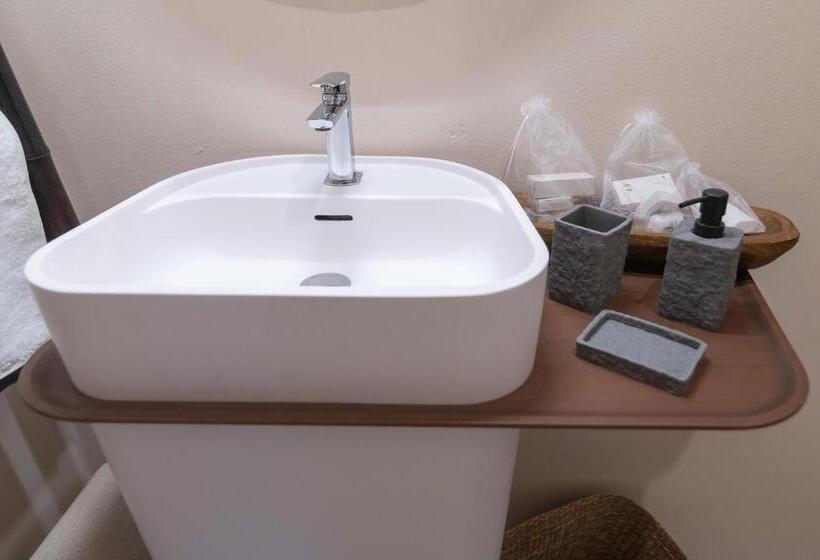 家庭小型套房, Casabella 22