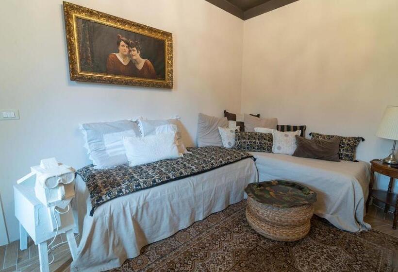 家庭小型套房, Casabella 22