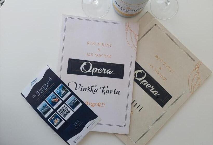 آپارتمان 1 خوابه با چشمانداز دریا, Opera Apartments