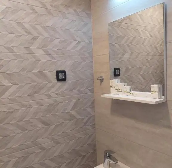 آپارتمان 1 خوابه با چشم‌انداز دریا, Opera Apartments