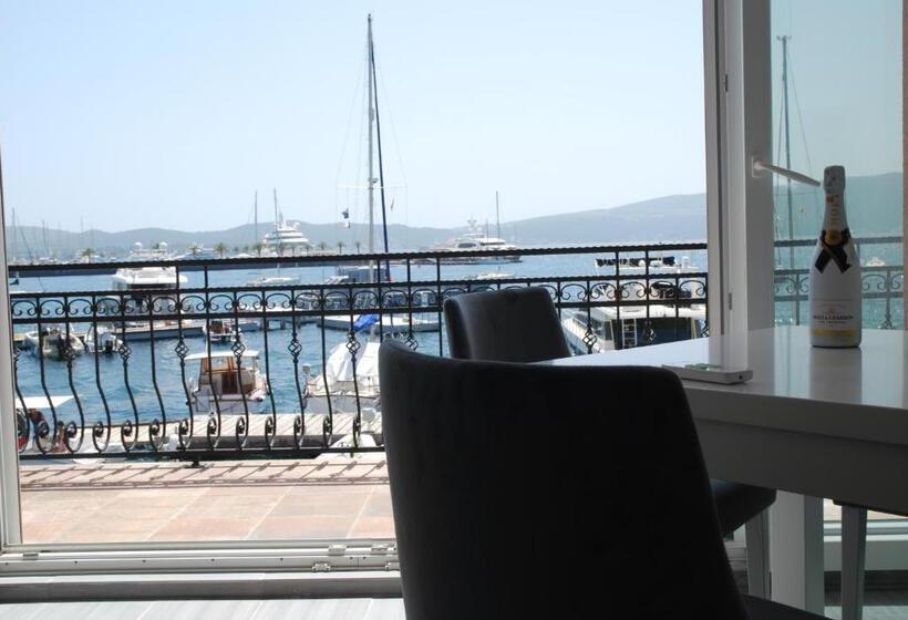 آپارتمان 1 خوابه با چشم‌انداز دریا, Opera Apartments
