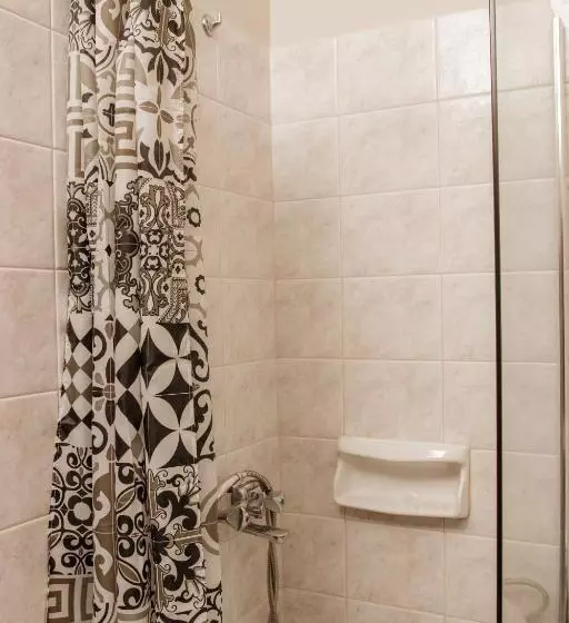 آپارتمان 2 خوابه, Anna Katerina Apartments