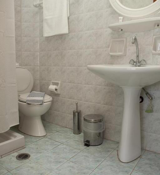 스탠다드 스튜디오, Anna Katerina Apartments