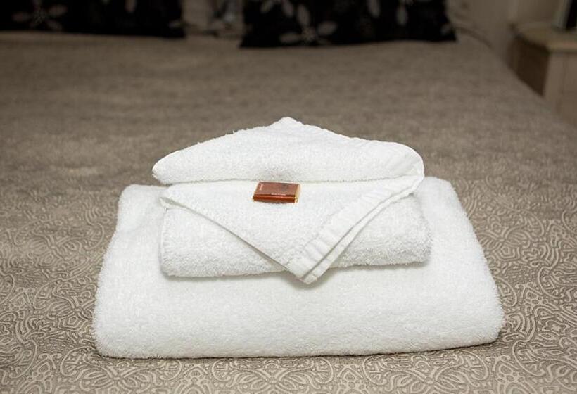 منزل غرفة نوم واحدة, Cambridge Coach House