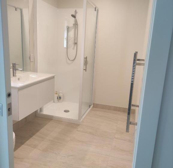 إستوديو قياسى, Cambridge Coach House