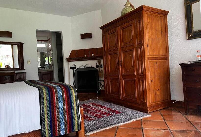 חדר סטנדרט עם מיטת קינג, Casa Bugambilia, Un Pequeño Hotel En Tepoztlán
