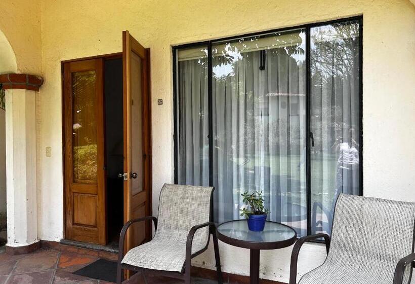 חדר סטנדרט עם מיטת קינג, Casa Bugambilia, Un Pequeño Hotel En Tepoztlán