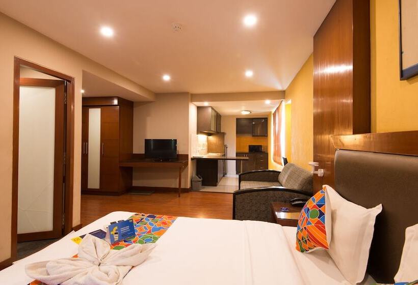 דירת חדר, Fabhotel Santhome Inn