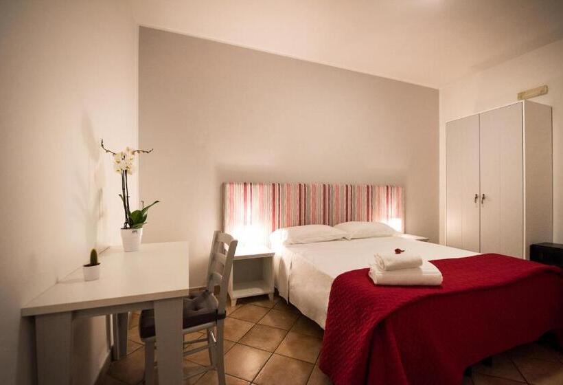 标准间, Cabrera House