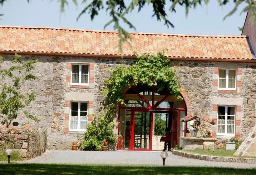 اتاق استاندارد برای معلولان, Chateau De La Richerie