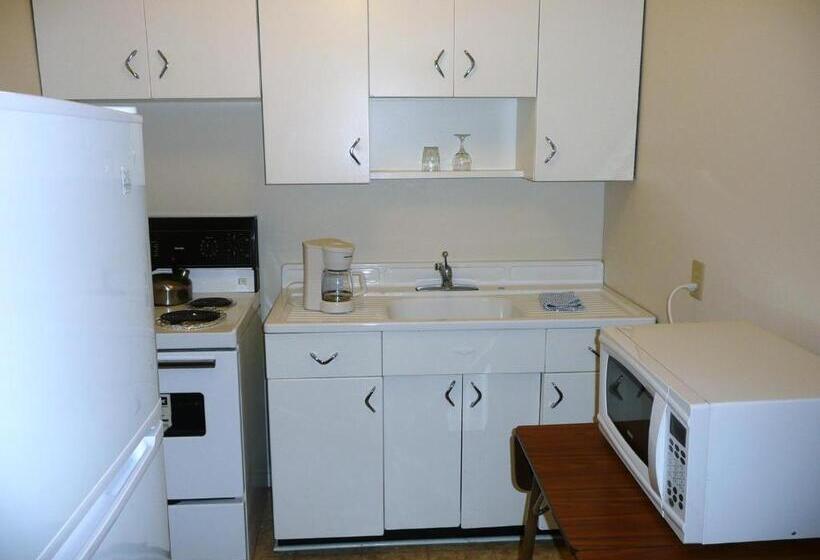 标准工作室, English Bay