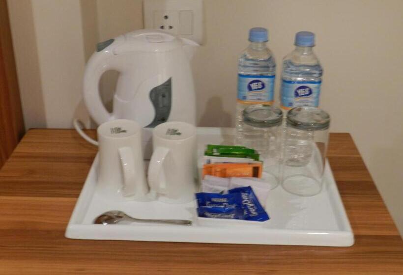 اتاق استاندارد با بالکن, Le Roi Udaipur