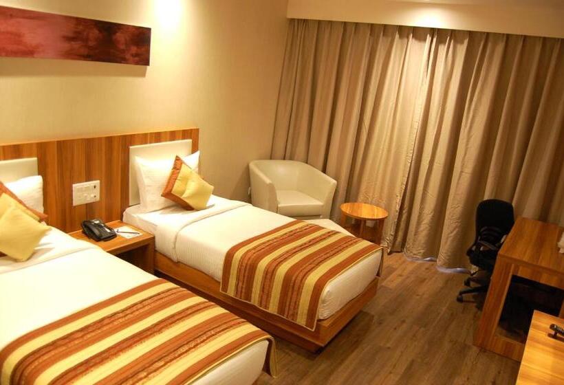 اتاق استاندارد با بالکن, Le Roi Udaipur