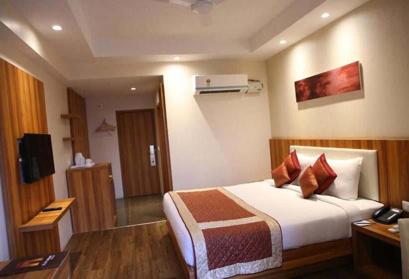 اتاق استاندارد با بالکن, Le Roi Udaipur