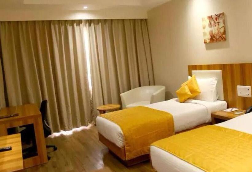 اتاق پرمیوم, Le Roi Udaipur