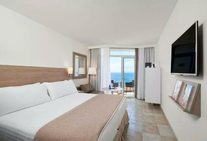 オーシャンビュースタンダードコネクティングルーム, Meliá Calviá Beach