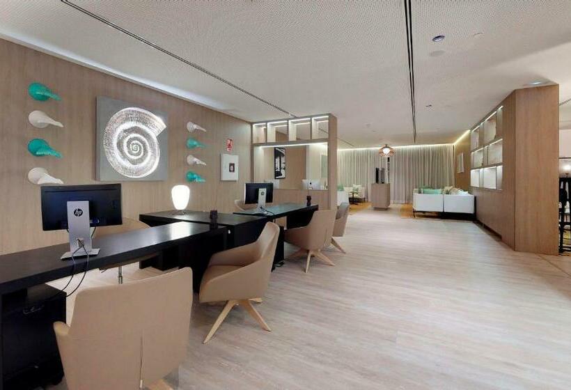 اتاق پرمیوم با چشمانداز دریا, Meliá Calviá Beach