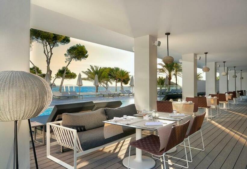 اتاق پرمیوم با چشمانداز دریا, Meliá Calviá Beach