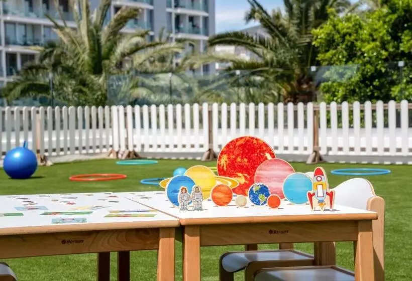 ファミリージュニアスイート, Meliá Calviá Beach