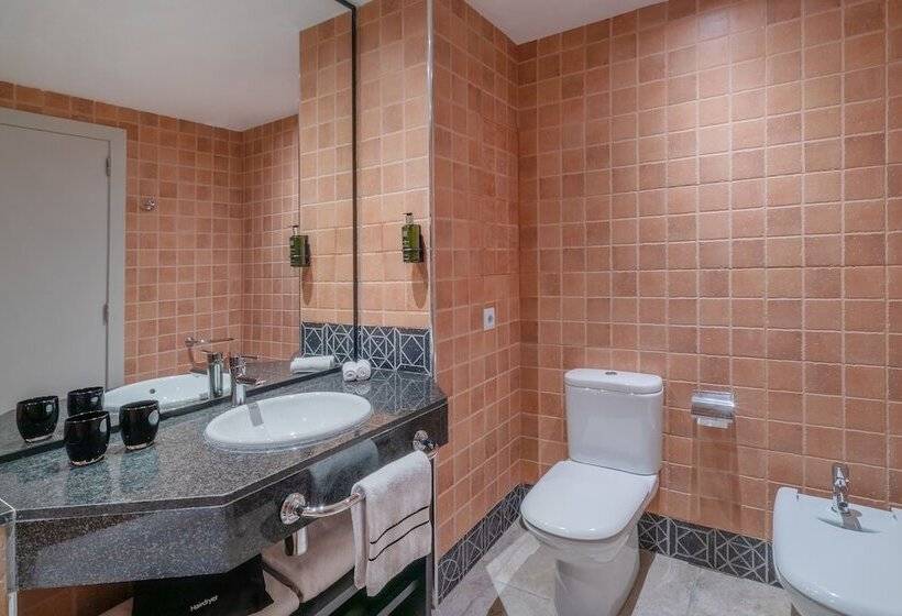 اتاق استاندارد با چشمانداز دریا, Meliá Calviá Beach