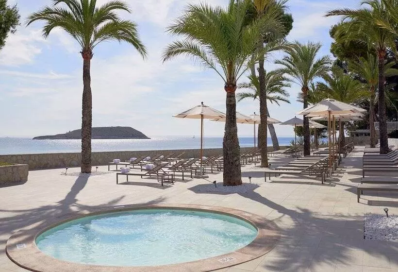 オーシャンビュースタンダードルーム, Meliá Calviá Beach