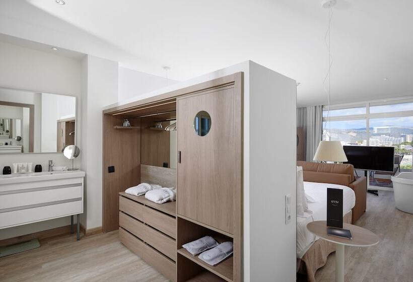 سوئیت جونیور خانوادگی, Meliá Calviá Beach