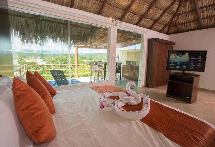 סטודיו דלוקס, Princess Mayev