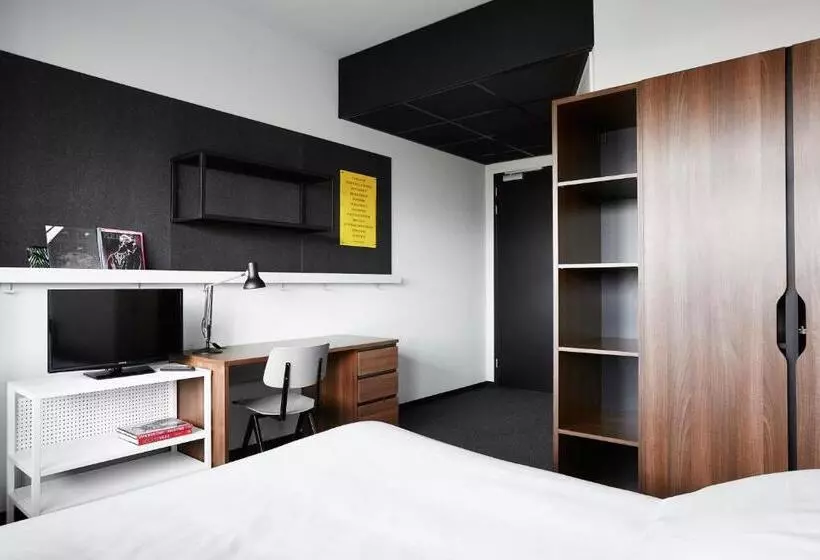 Executive Room, The Social Hub Amsterdam City