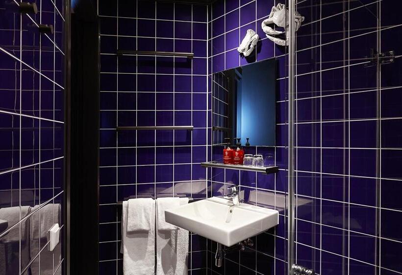 غرفة قياسية, The Social Hub Amsterdam City