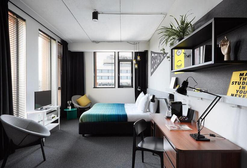 غرفة ديلوكس سرير كينج, The Social Hub Amsterdam City