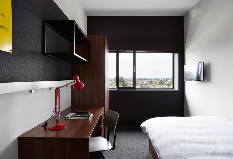 Standard Single Room, The Social Hub Amsterdam City
