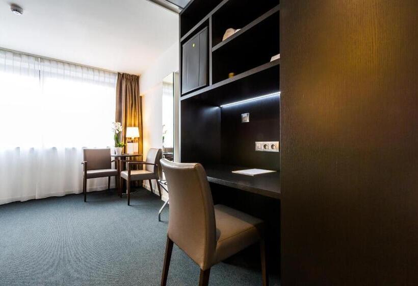 חדר דלוקס, Tower Hotel Aalst