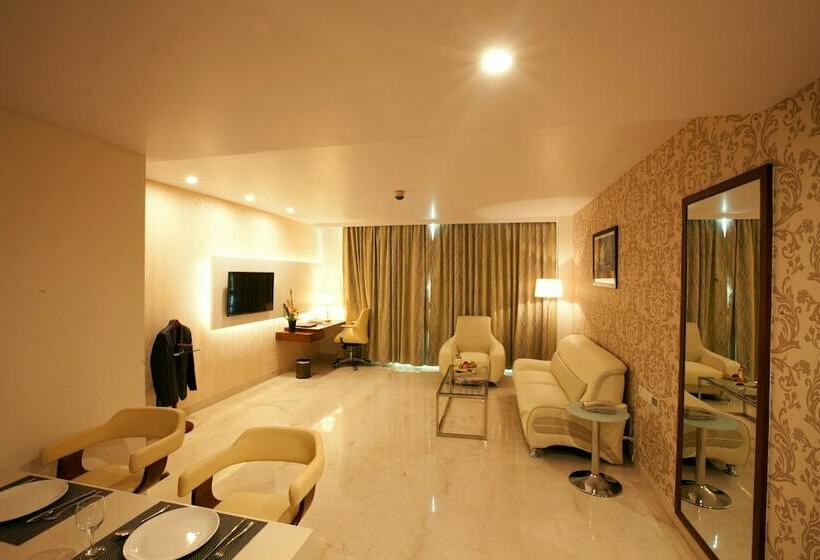 Люкс, United 21 The Grand