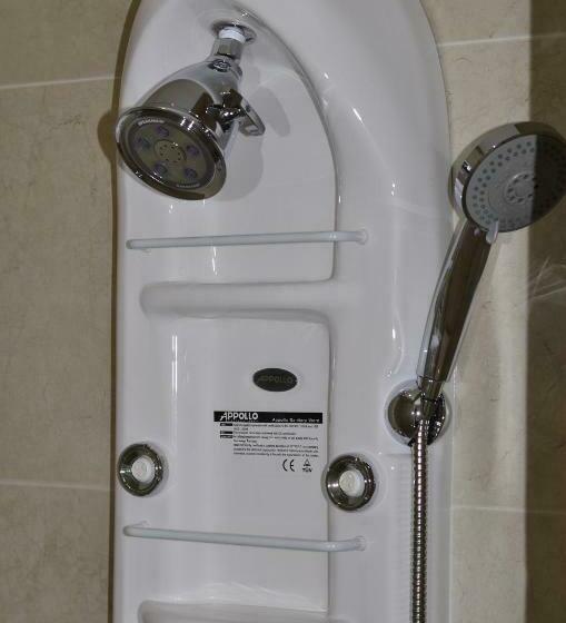 شقة غرفة واحدة, Suites La Concordia