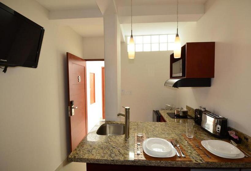 شقة غرفة واحدة, Suites La Concordia