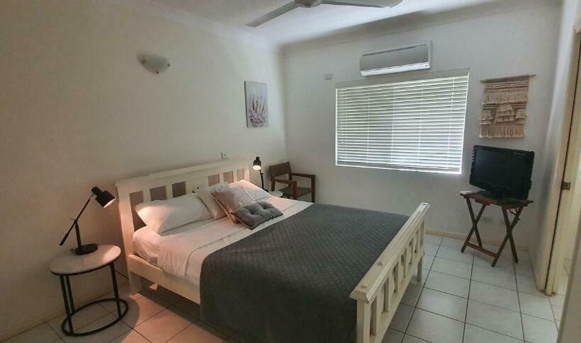 带1个卧室的带海景的公寓, The Beach Place