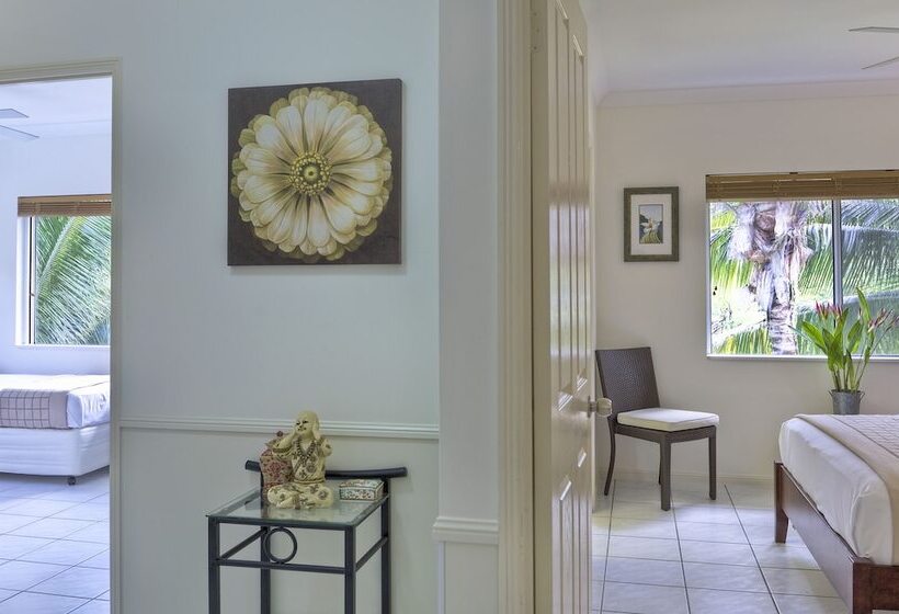 豪华两卧室公寓, The Beach Place