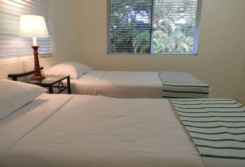 豪华两卧室公寓, The Beach Place