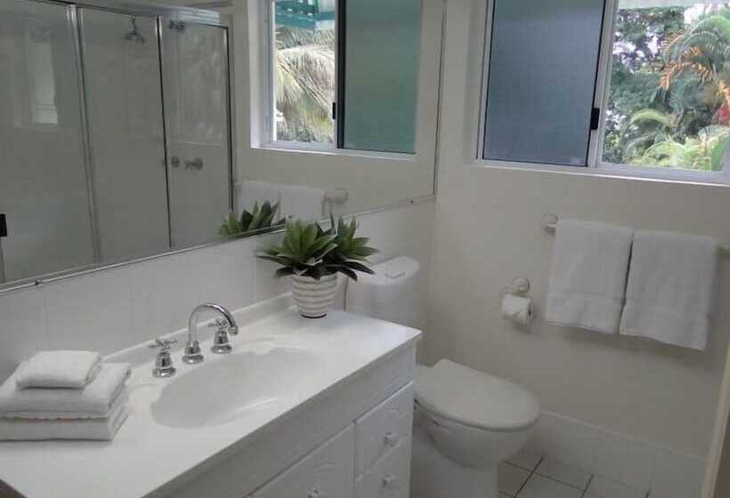 豪华两卧室公寓, The Beach Place