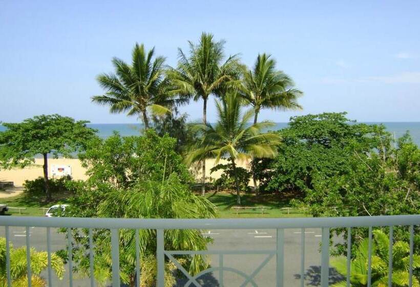 豪华两卧室公寓, The Beach Place