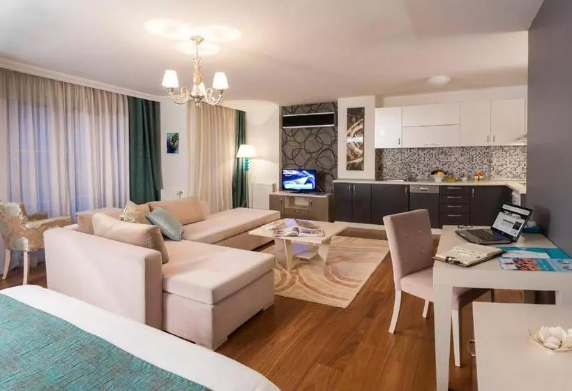 デラックスジュニアスイート, Turkuaz Suites Bosphorus