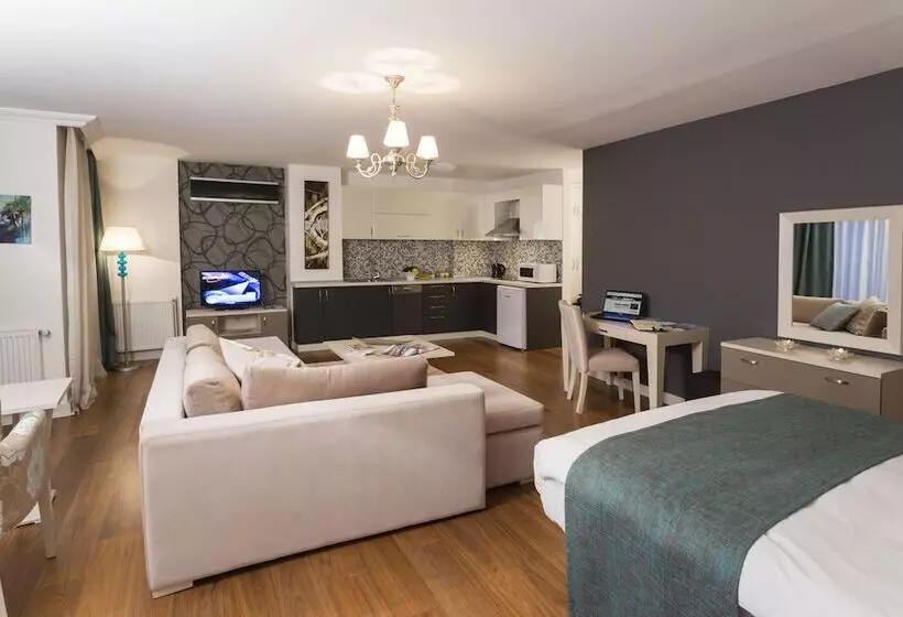 デラックスジュニアスイート, Turkuaz Suites Bosphorus