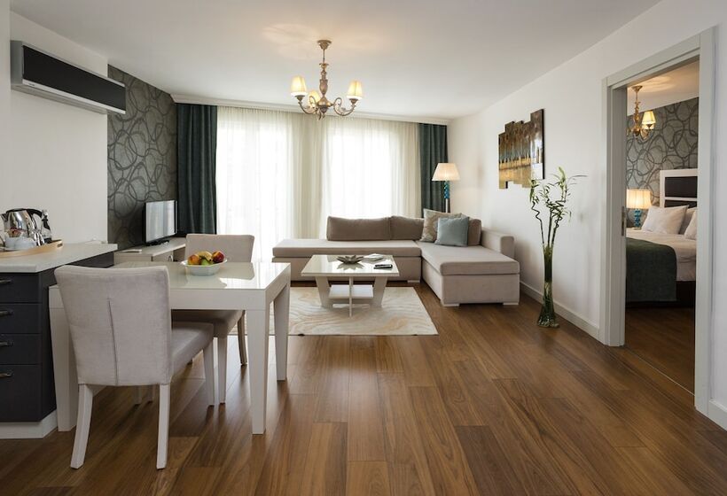 سوییت لوکس, Turkuaz Suites Bosphorus
