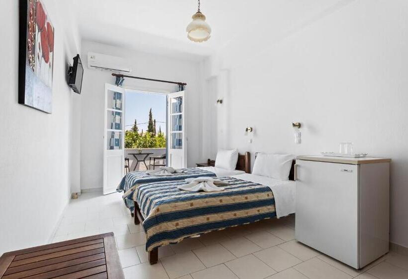 חדר סטנדרט עם מרפסת, Villa Kriezi